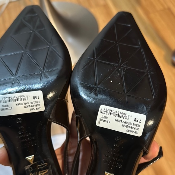 Schutz Black Women's Shoes - Picture 2 of 2